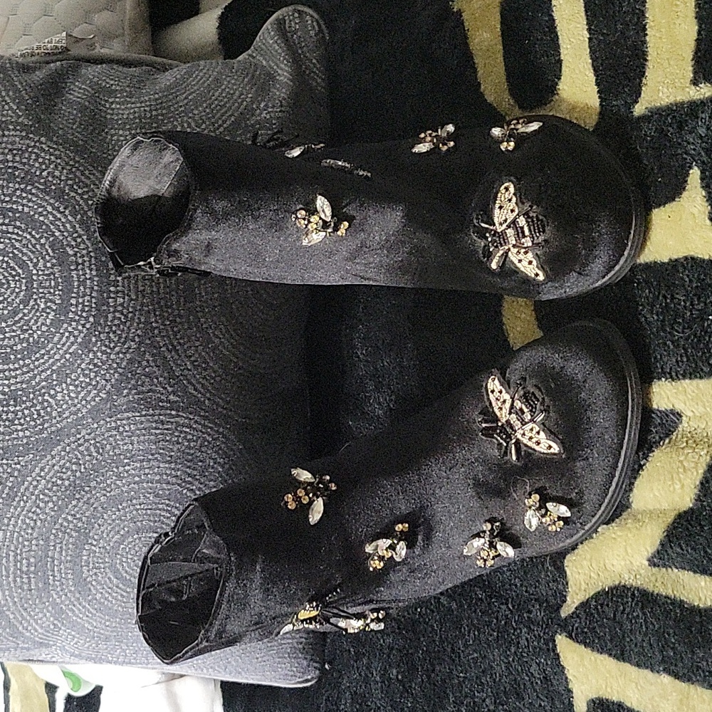 *** SAM EDELMAN X TORRID BUMBLE BEE BOOTS 10W ****